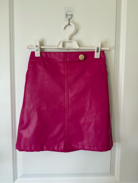 welak Other - Girls' Faux Leather A-Line Mini Skirt in Fuchsia with Gold Button